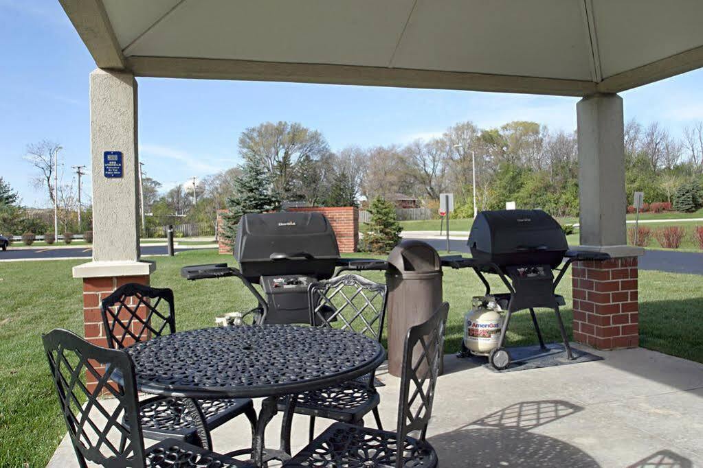 Sonesta Simply Suites Chicago Naperville Warrenville المظهر الخارجي الصورة